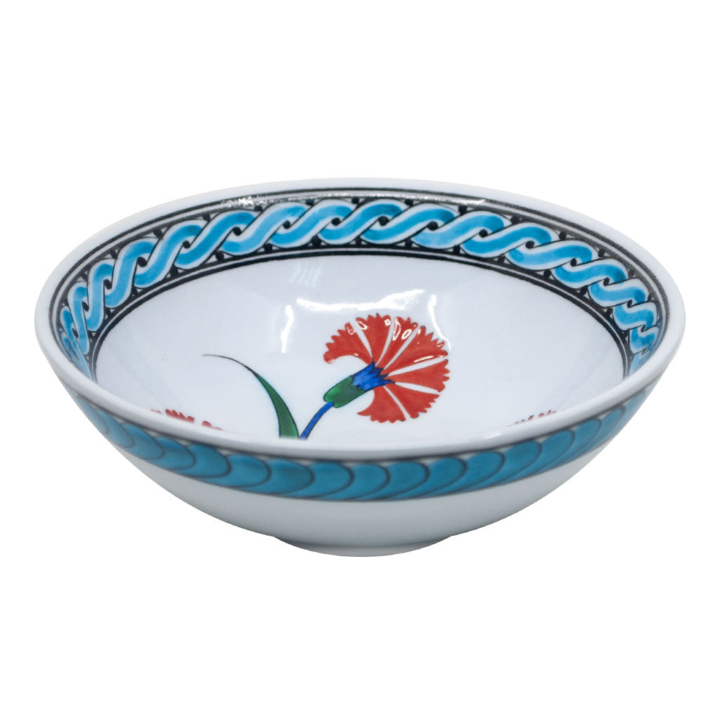 Iznik bowl with carnation pattern