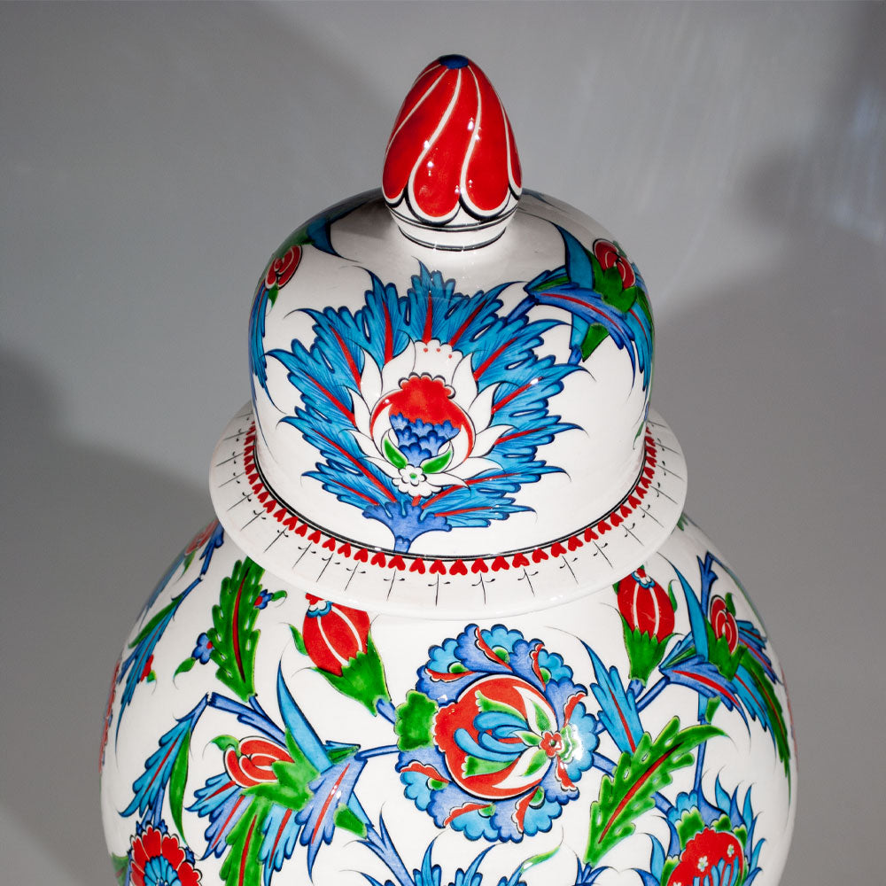 iznik vase jar 