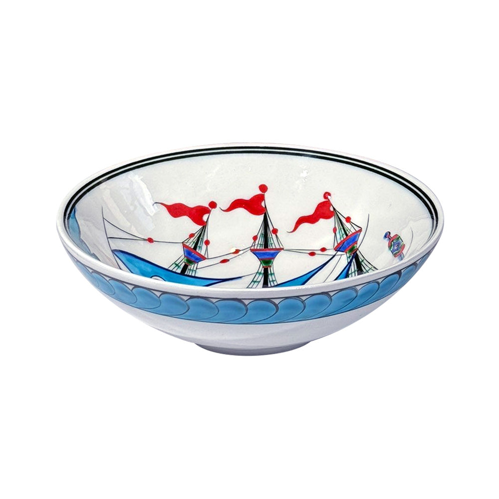 Iznik bowl which have a galleon design