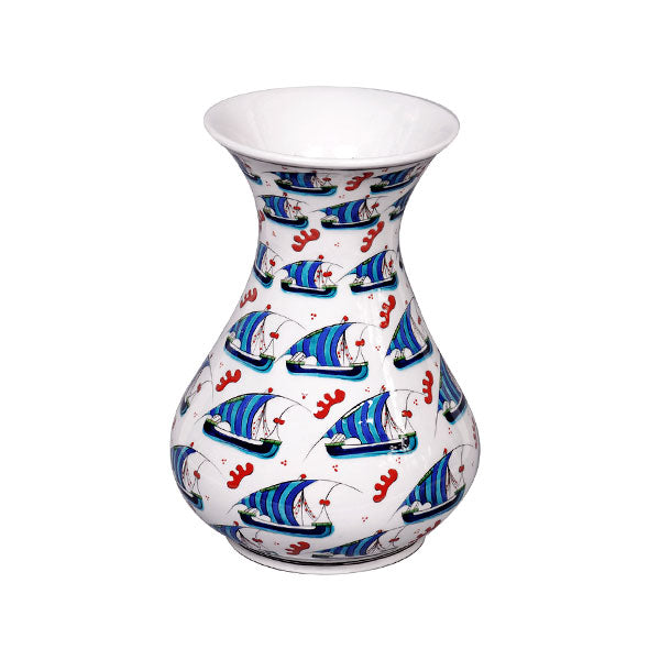 Iznik large vase with galleon pattern