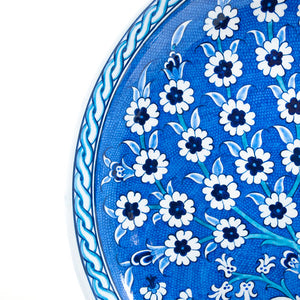 blue and white iznik plate
