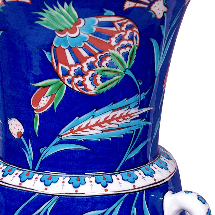 iznik vases