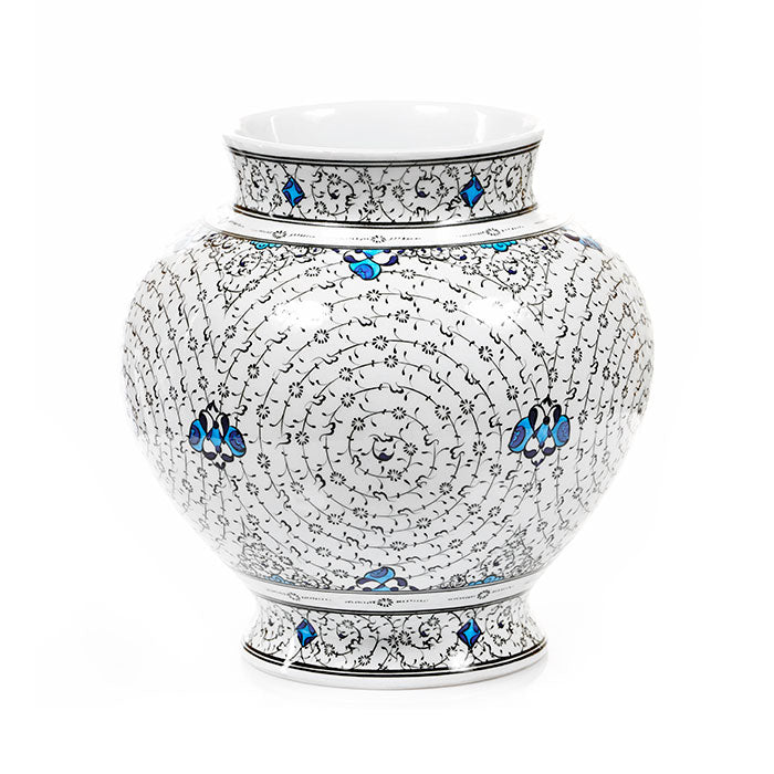 iznik vase golden horn style