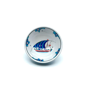 Iznik bowl with a single ship design