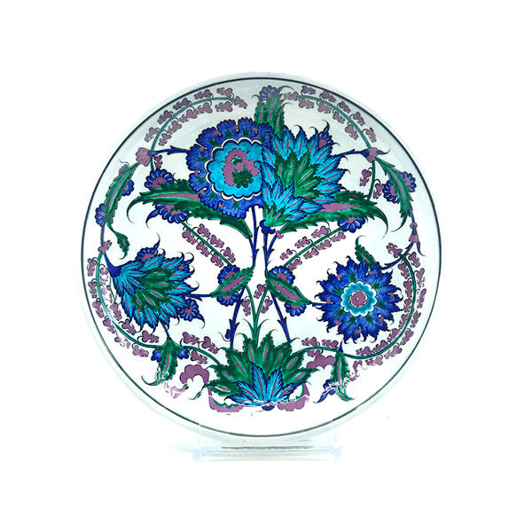 Iznik plate with branches of hyacinth blossom and curved saz leaves